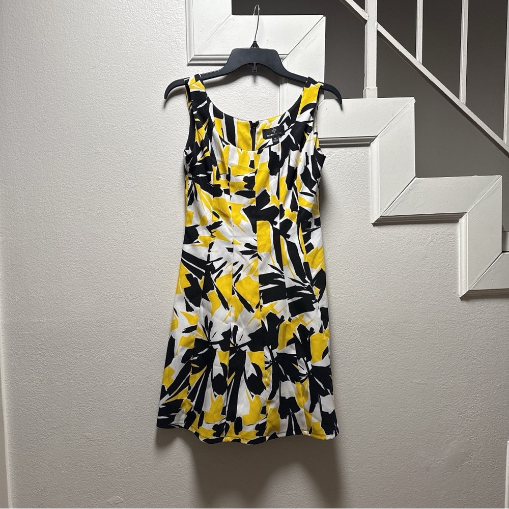 Ronni Nicole Yellow and Black Patterned Mini Dress